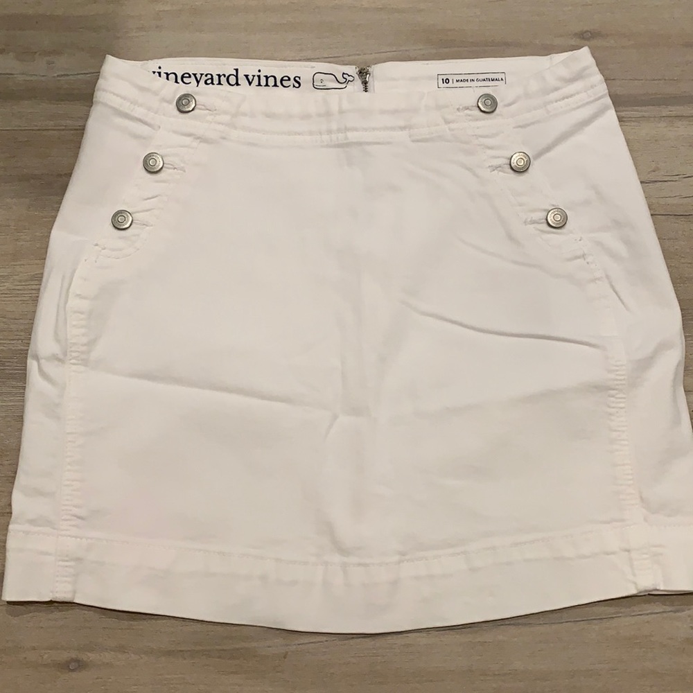 Vineyard Vines denim skirt size 10